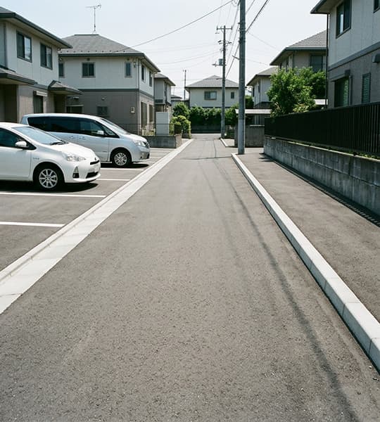 駐車場まわり / 約60㎡ 除草後